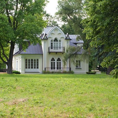 比亚瓦波德拉斯卡Roskosz Zespol Dworsko Parkowy住宿加早餐旅馆 外观 照片