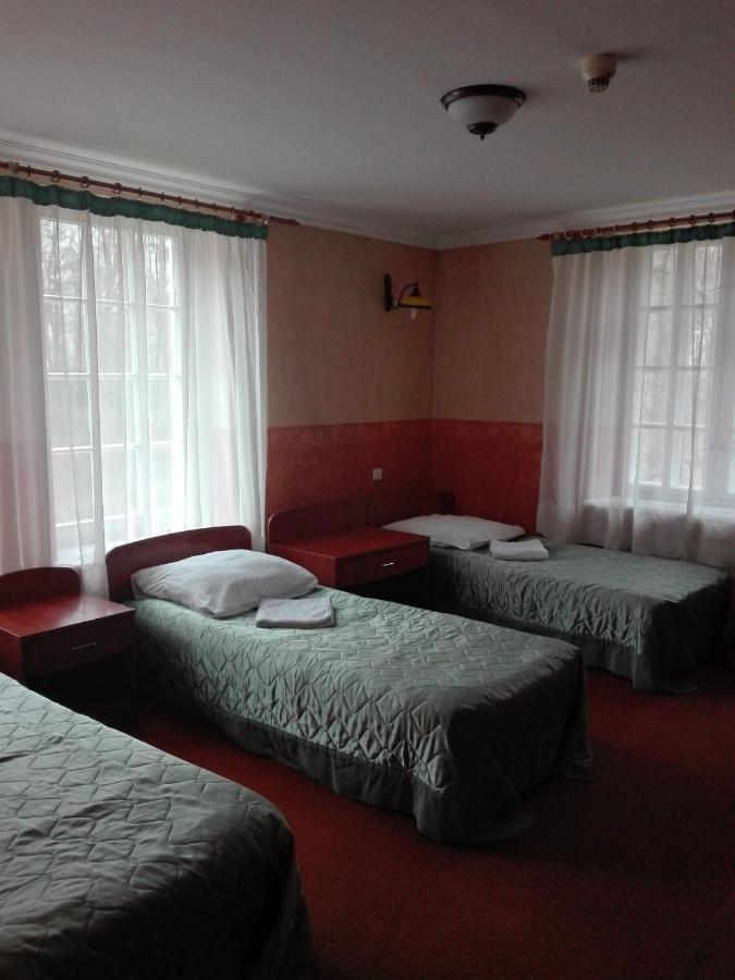 比亚瓦波德拉斯卡Roskosz Zespol Dworsko Parkowy住宿加早餐旅馆 外观 照片